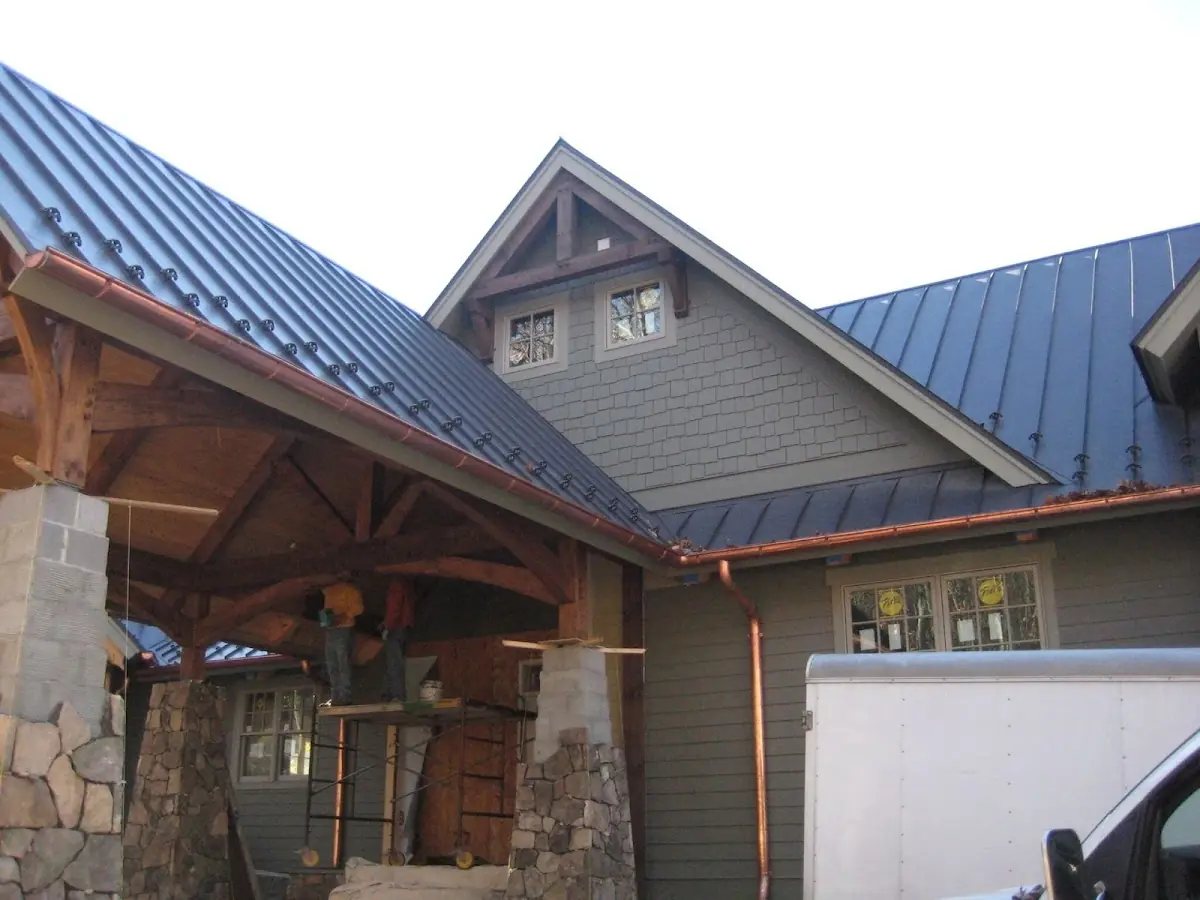 Craftsman Roofing team delivering quality roofing work in Silver Spring
